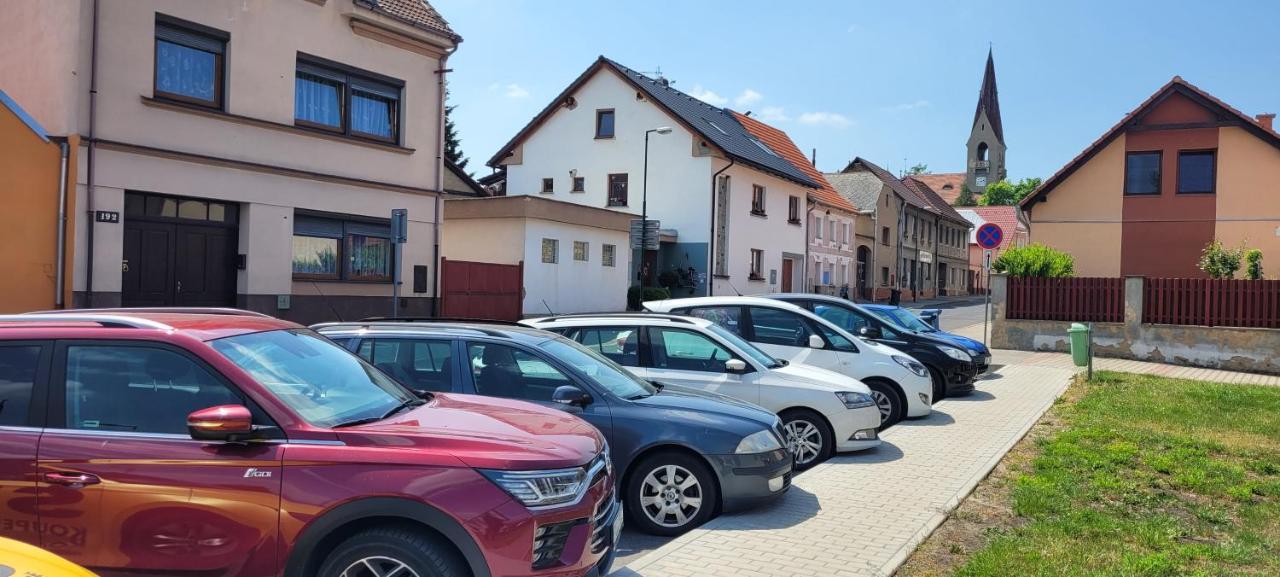 Apartment - Vstupni Brana Do Ceskeho Stredohori